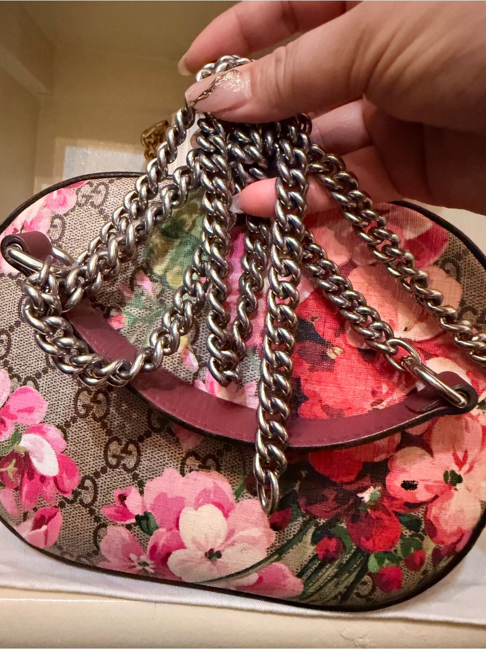 Gucci Beige GG Monogram Crossbody with Pink Floral Print - Picture 8 of 14